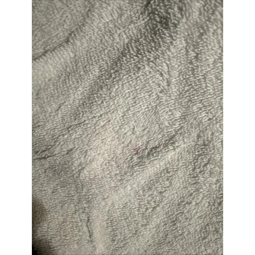 TOMMY HILFIGER Vintage Bath Towel 100% Cotton Logo 48”Lx27”W